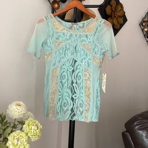 BKE crochet blouse blue yellow white